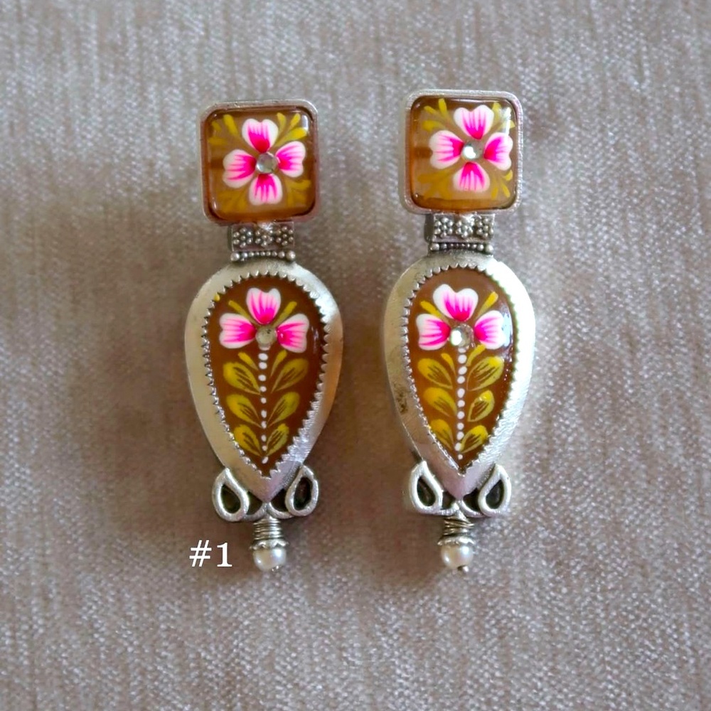 Beautiful Art Indian Pakistani earrings